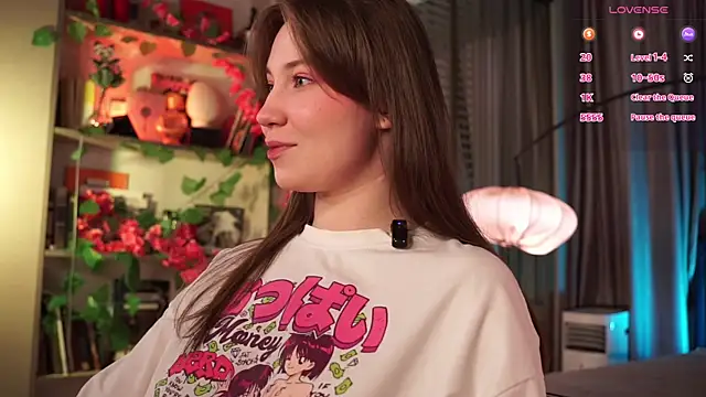 Snapshot of askaudrey_ chatting on October 1, 2:01 pm askaudrey online show from October 1, 2:01 pm