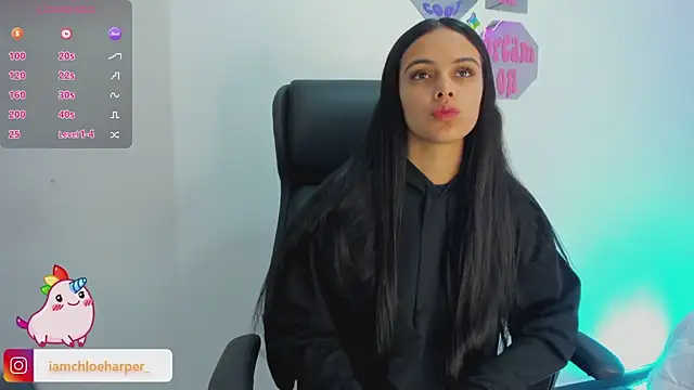 ChloeHarper  online show from December 13, 11:55 am