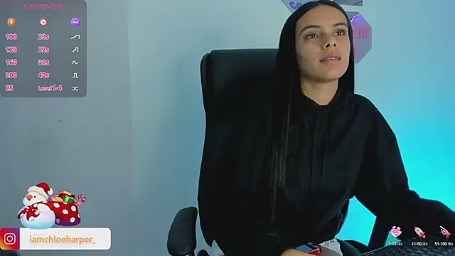 ChloeHarper  online show from December 19, 12:12 pm