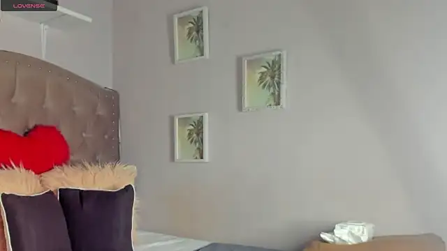 Pandorakarl online show from January 12, 11:54 pm