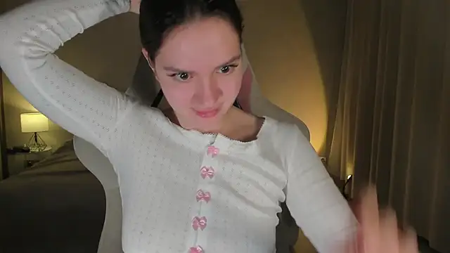 Sonia moon  online show from January 9, 1:29 am
