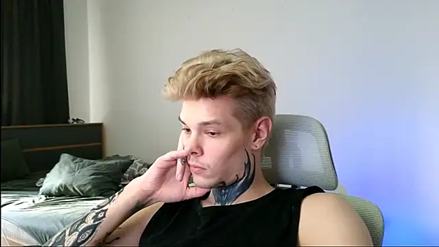 DENIS HERE online show from May 15, 3:19 pm
