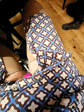 Exhibitionsplit online show from March 4, 11:19 am