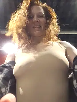 Exhibitionsplit online show from February 22, 10:08 pm