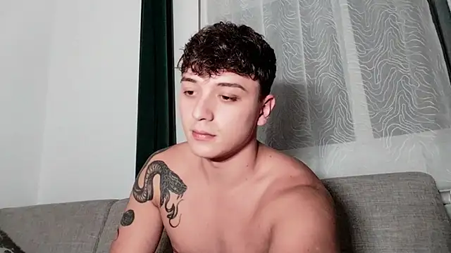 Joedonovan1 online show from October 6, 5:43 pm