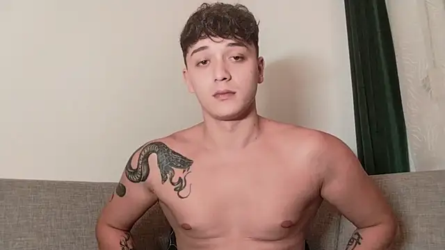 Joedonovan1 online show from October 31, 7:26 pm