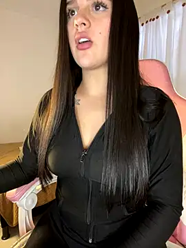 violet-333 online show from December 15, 6:34 pm