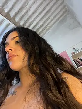 violet-333 online show from June 6, 5:56 am