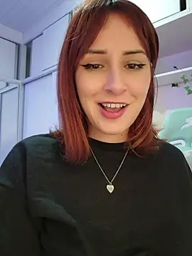 Snapshot of Ahrya_ chatting on June 11, 12:32 am Ahrya online show from June 11, 12:32 am