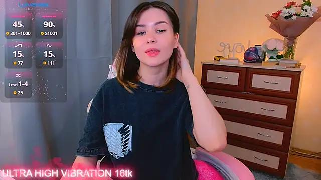 Snapshot of cutie_mili chatting on October 11, 7:40 am cutie mili online show from October 11, 7:40 am