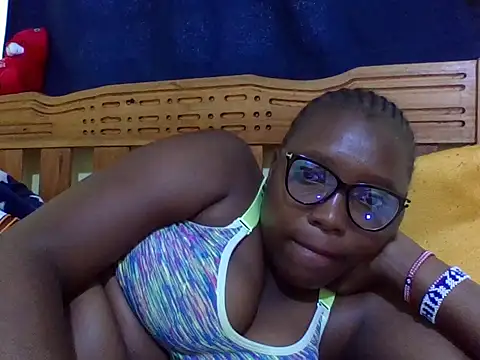 verginpussy01 online show from May 12, 5:04 am