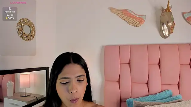 VeronikaOlsen online show from January 8, 10:37 pm