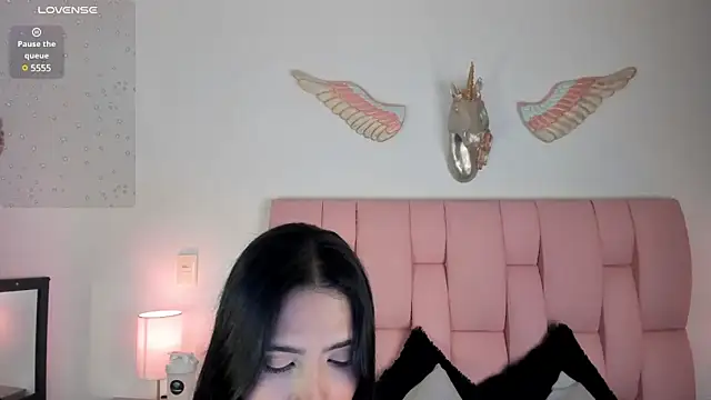 VeronikaOlsen online show from January 17, 5:42 am