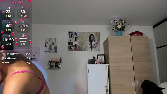 VeronikaOlsen online show from September 11, 1:06 am