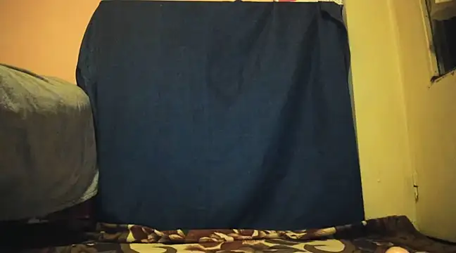 Snapshot of AndreaDeea chatting on December 14, 8:29 pm AndreaDeea online show from December 14, 8:29 pm