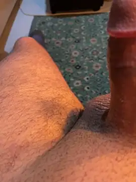 Snapshot of azginnn35 chatting on March 20, 2:05 am azginnn35 online show from March 20, 2:05 am