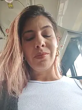 Snapshot of scarlett_moore chatting on October 10, 3:22 pm scarlett moore online show from October 10, 3:22 pm