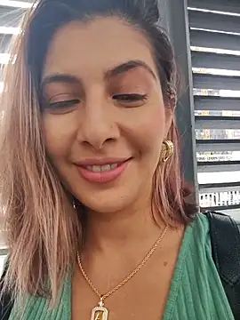 Snapshot of scarlett_moore chatting on October 25, 2:46 pm scarlett moore online show from October 25, 2:46 pm