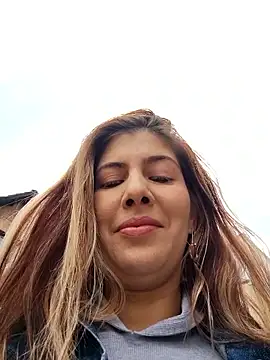 scarlett moore online show from March 26, 4:12 pm