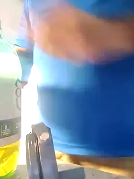 chainjulious online show from February 5, 5:20 pm