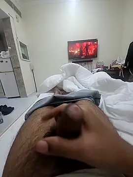 Snapshot of DesiRocco7 chatting on January 16, 6:28 am DesiRocco7 online show from January 16, 6:28 am