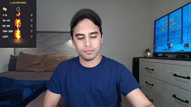 Snapshot of thonylewys chatting on October 20, 1:17 am thonylewys online show from October 20, 1:17 am