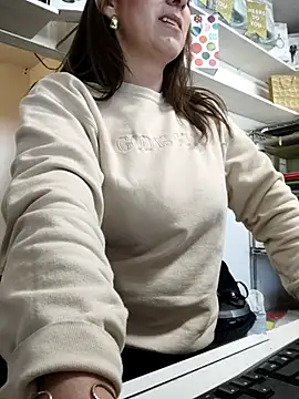 Mia Novikov online show from December 1, 8:25 pm