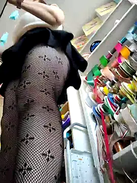 Mia Novikov online show from December 20, 9:44 pm