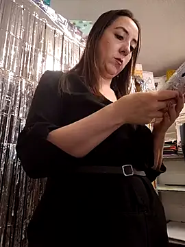 Mia Novikov online show from February 4, 6:03 pm