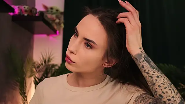 BabyYoda- online show from February 27, 4:09 am