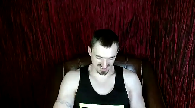 Snapshot of ConanJones chatting on December 7, 11:29 am ConanJones online show from December 7, 11:29 am