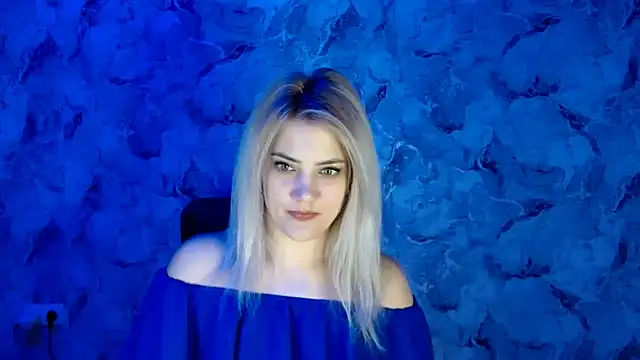 Snapshot of nika_gold1 chatting on March 15, 2:55 pm nika gold1 online show from March 15, 2:55 pm