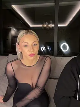 Snapshot of SexOnMyLvL chatting on March 13, 9:43 pm SexOnMyLvL online show from March 13, 9:43 pm