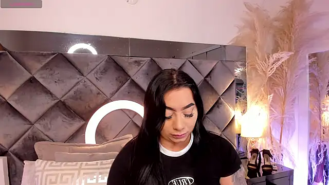 sofhiaa adaams online show from October 17, 10:12 pm