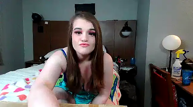 Snapshot of kittykat_1999@xh chatting on February 4, 5:53 am kittykat 1999xh online show from February 4, 5:53 am