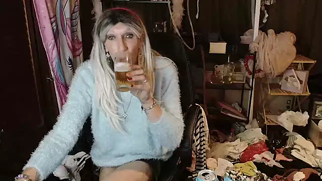 Ombeline1 online show from October 14, 7:58 pm