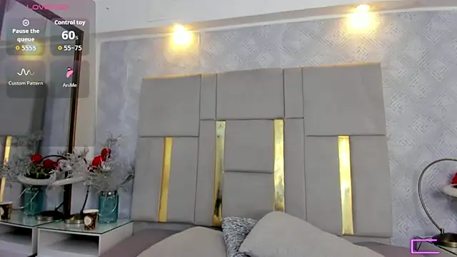 Camilaa Sanchez  online show from October 20, 11:32 am