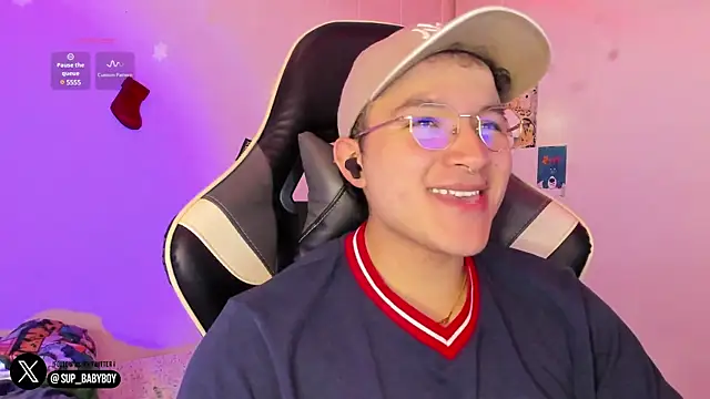 Snapshot of AustinSummerr chatting on December 28, 1:49 pm AustinSummerr online show from December 28, 1:49 pm