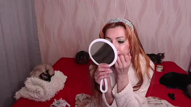 Snapshot of Olivia_Winston chatting on December 15, 9:20 pm Olivia Winston online show from December 15, 9:20 pm