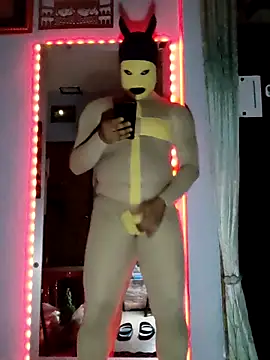 zentaishow online show from March 12, 8:37 pm