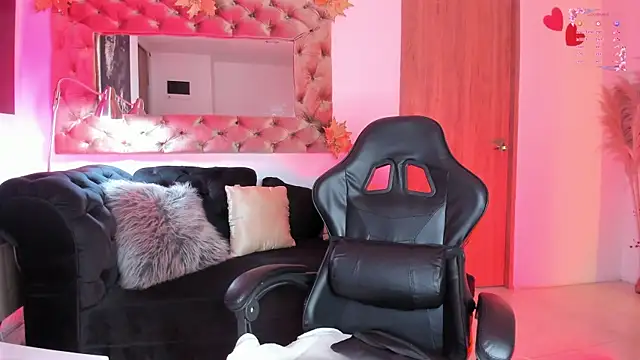 Snapshot of AmelyaMann chatting on March 27, 2:17 pm AmelyaMann online show from March 27, 2:17 pm