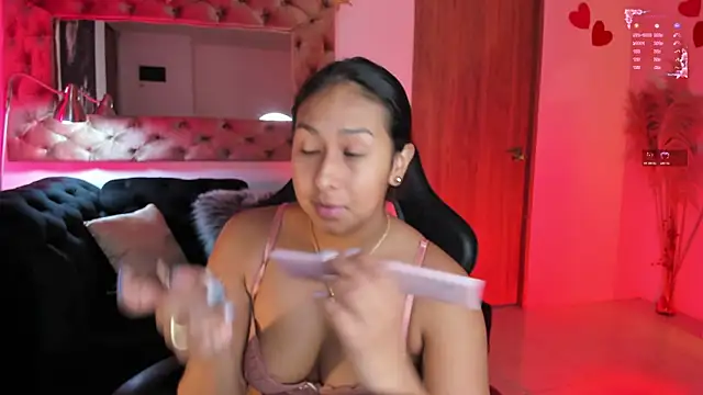 Snapshot of AmelyaMann chatting on March 29, 2:06 pm AmelyaMann online show from March 29, 2:06 pm