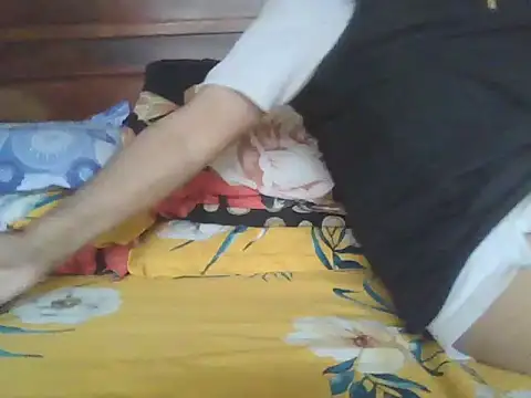 Nuttysub online show from December 3, 1:57 am