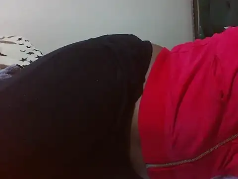 Snapshot of Sexy_Riri chatting on March 30, 11:50 pm Sexy Riri online show from March 30, 11:50 pm