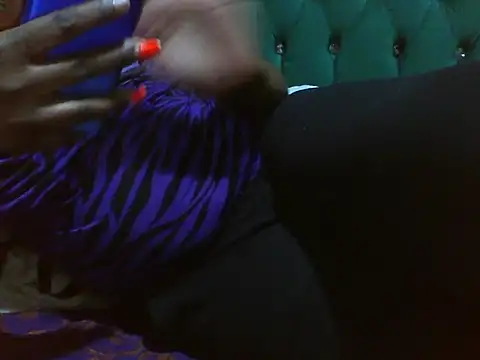 Sexy Riri online show from June 27, 8:25 pm