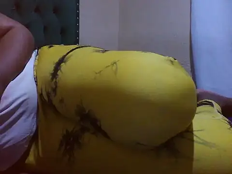 Sexy Riri online show from July 3, 9:10 pm