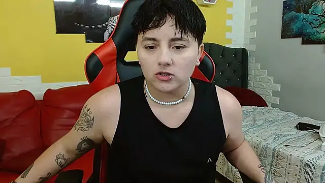 isabeautyx19 online show from November 24, 2:11 am