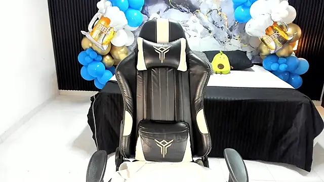 Ivy 16 online show from October 8, 11:52 am