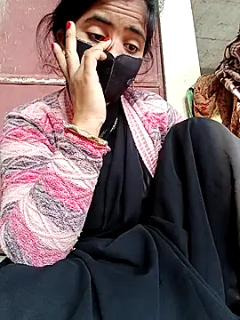 Mamta Chaterjee online show from February 8, 3:10 am