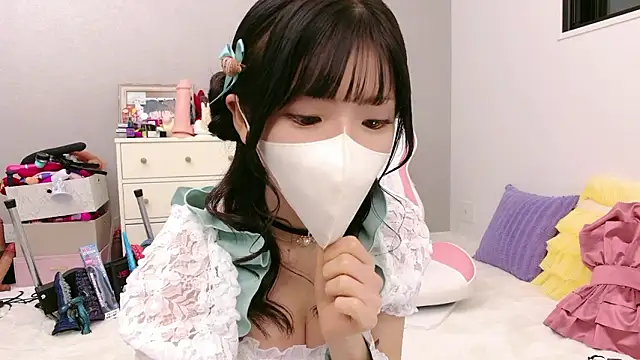 -minami- online show from May 11, 12:00 pm